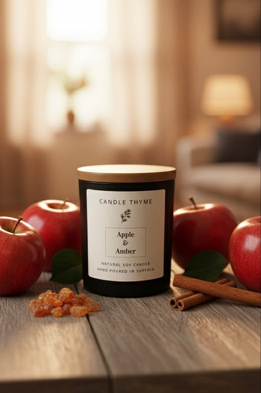 Apple & Amber - 220g candle